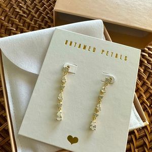 Brand new/never worn Untamed Petals Taurus Drop earrings.
